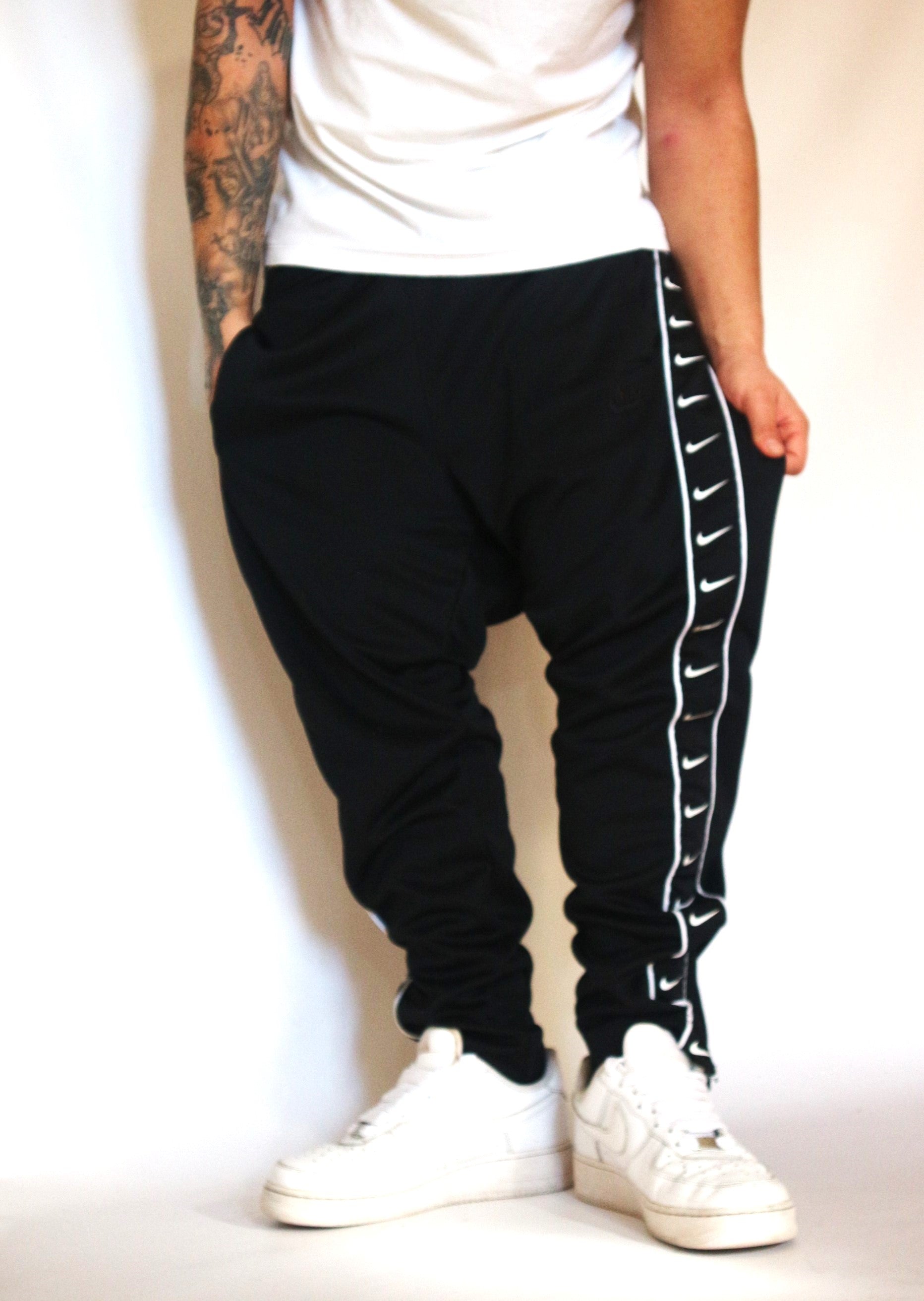 Nike Blacky Serial Parachute Trackpant